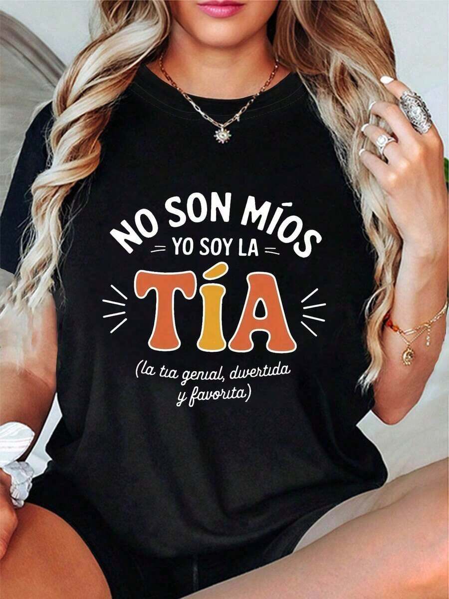 Women's Plus Size T-Shirt With Funny Spanish Phrase - They're Not Mine, I'm The Aunt (They're My Sister's, Not Mine) - Black Oversized Plus Size T-Shirt With Spanish Lettering, Crew Neck And Spots, Short Casual For Summer Spring, Family Gatherings & Casual Wear, Funny Gift Idea For Grandma Or Godmother, Medium Stretch Fabric, Machine Washable, Relaxed Fit, Vibrant Print, Humorous Design - 黑色 - 查看 1