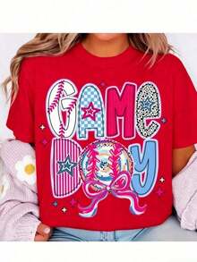 Camiseta Casual con Estampado Gráfico de Softbol "Game Day" Coquette, Camiseta con Estampado de Letras en Patchwork Colorido, Cuello Redondo Casual para Mujer, Ideal para Eventos Deportivos y de Fans, Camiseta Casual Vibrante Lista para Eventos Deportivos. - Rojo - Ver 1