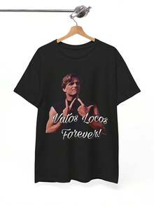 Camiseta Suave y Transpirable con Estampado BIBO de Temática Irlandesa para Hombre y Mujer, Ideal para Uso Diario Casual y Fiestas - Lavable a Máquina, Diseño Moderno, Ajuste Cómodo, Prenda Versátil, Estilo Urbano, Envío Local. Con un corte nítido y estilizado, esta prenda crea un look limpio y vibrante al llevarla puesta.Su silueta holgada pero favorecedora se adapta a todo tipo de cuerpos, ofreciendo un estilo que es a la vez casual y con un toque de elegancia. - Negro - Ver 6