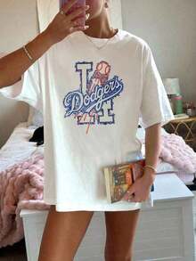 | Dodgers Jersey | Five-Finger Hand Gesture | LA Letter Print | Must-Have Game Supporter Jersey For Baseball Fans | Breathable, Sweat-Wicking, And Cool-Perfect For Playing Baseball. | 100% Cotton, Soft To The Touch, Digital Print, Baseball Style, Men's Casual Jersey, Sportswear Design, Streetwear, Men's Everyday Casual Top, Machine Washable - 白色 - 查看 12