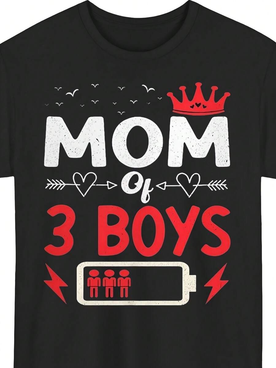 Humorous Hoodie For Mothers Of Three Boys, Featuring Graphic Lettering And A Mom Design. It Includes Pockets And A Hood, Making It A Comfortable Choice For Casual Wear In Spring And Fall. This Unique Gift Idea Is Perfect For  Moms Raising Boys - 黑色 - 查看 1