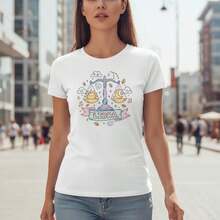 Camiseta Encantadora con Diseño del Zodíaco Libra - Ropa con Gráficos Astrológicos Elegantes - Blanco - Ver 1