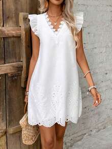 Frenchy Vestido De Línea A Para Mujer Con Bordado Y Diseño De Dobladillo De Encaje Y Volantes Hecho Con Tela Texturizada - Blanco - Ver 1