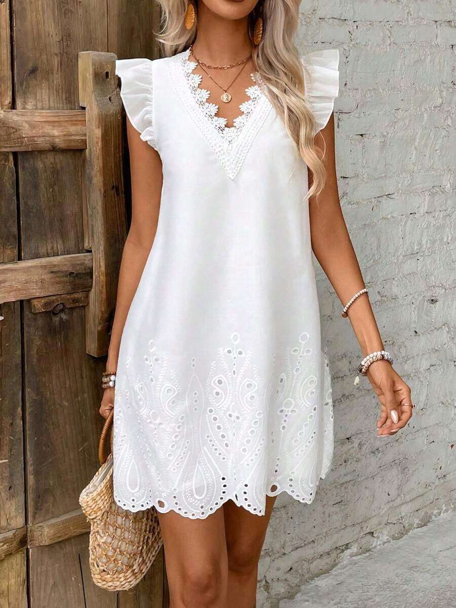 Frenchy Vestido De Línea A Para Mujer Con Bordado Y Diseño De Dobladillo De Encaje Y Volantes Hecho Con Tela Texturizada - Blanco - Ver 1