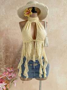 Blusa de mujer con encaje bordado, escote halter, espalda descubierta, tirantes con lazo, bajo fluido y elegante, adecuada para la playa, cruceros y resorts - Amarillo claro - Ver 11