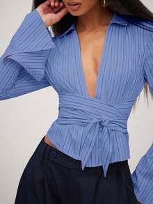 Top con lazo frontal y mangas acampanadas a rayas - Blanco - Ver 12