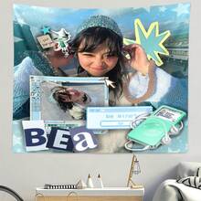 1件 Beabadoobee Y2K 風格拼貼掛毯，藍色流行風牆飾，附 iPod 與「Be Mine」文字，2000年代龐克風裝飾，適合粉絲臥室、客廳、宿舍 - F - 查看 1