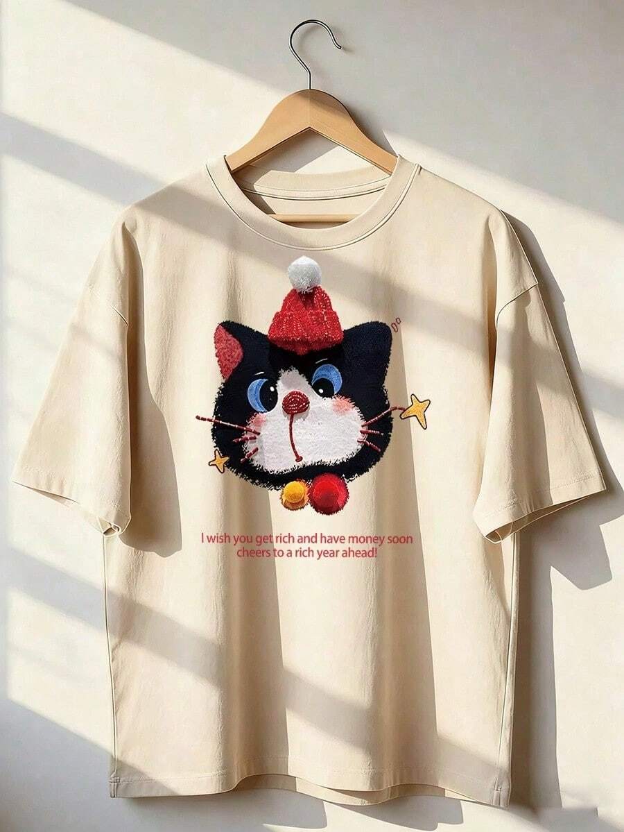 Camiseta de Manga Corta con Gato Festivo y Frase Juvenil,Camiseta de manga corta de moda para primavera y verano de 2026, hecha en México, 180 gramos. Estampado de dibujos animados, modelo de pareja, apta para uso interior o exterior. Cuello redondo, unisex, ideal para oficina y ocio. Paquete de una pieza. - APR-P631577SLNDXZGY398 - Ver 1