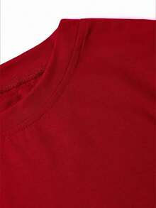 |   1 Playera para Mujer 100% Algodón Transpirable | Camiseta blanca de mujer de talla grande 0-8XL con estampado floral marrón y de leopardo, manga corta - Blusa casual elegante de cuello redondo, top de capas para todas las estaciones para atuendos casuales, fiestas y eventos semi-formales - Tela suave lavable a máquina (opciones multicolores disponibles) - Ajuste de talla grande, cómodo y esencial para el día a día, camiseta para mujeres, camisetas de talla grande para mujeres de cumpleaños, camisetas de talla grande para mujeres, blusas de manga larga para damas, camisetas de invierno para mujeres, ideal para el verano. Camiseta unisex de algodón de manga corta y cuello redondo estilo vintage urbano - Rojo - Ver 4