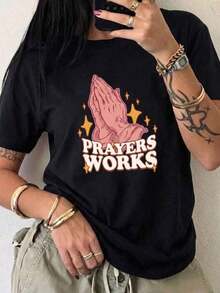 Women's Black Short Sleeve T-Shirt 2026 - Christian Praying Hands Print And "Prayer Works" - Vintage Faith Streetwear Style - Casual Summer T-Shirt - 黑色 - 查看 3