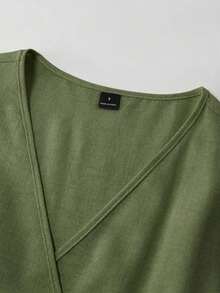 Vestido elegante de media longitud con cuello en V con volantes y ajustado para vacaciones para mujer de talla estándar - Verde Oscuro - Ver 3