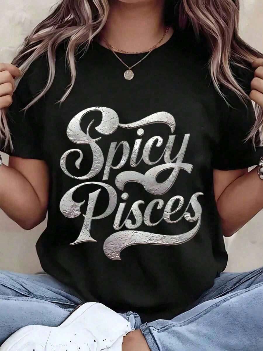 Designed For Modern, Stylish, And Comfortable Women. Women's T-Shirt With A Spicy Pisces Print, Crew Neck, Casual Top For Everyday Wear, Great Gift Idea. 220g. Made With Premium Soft And Breathable Fabric, Designed For All-Day Comfort And Versatile Everyday Wear, Perfect For Casual Outings. - 黑色 - 查看 1