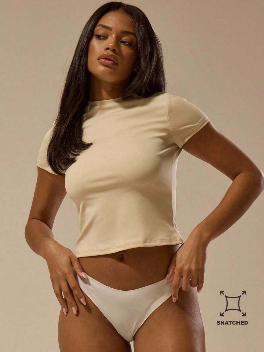 Camiseta casual de manga corta con cintura ceñida, parte de un armario cápsula para uso diario, aeropuerto, vacaciones, vuelta al colegio, elegante para primavera y verano - Crema - Ver 1