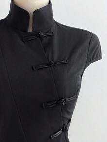 Camisa ajustada de manga corta con cuello mao de algodón negro, nuevo estilo chino retro elegante y versátil para ir a la oficina o al campus - Negro - Ver 5