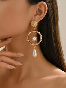 1 Pair Women's Fashion Dangle Earrings, Spring/Summer, Elegant Luxury Style, Vintage French Hollow Round Hoop Earrings With Water Drop Faux Pearl Pendant, Long Dangle Earrings, Suitable For Daily Wear, Party, Gathering, Middle East Wedding Season, Banquet, Date, Mature Elegant, Niche High-End, Versatile Accessory, Fashion Gift For Friends And Girlfriend On Holidays - Golden - View 1