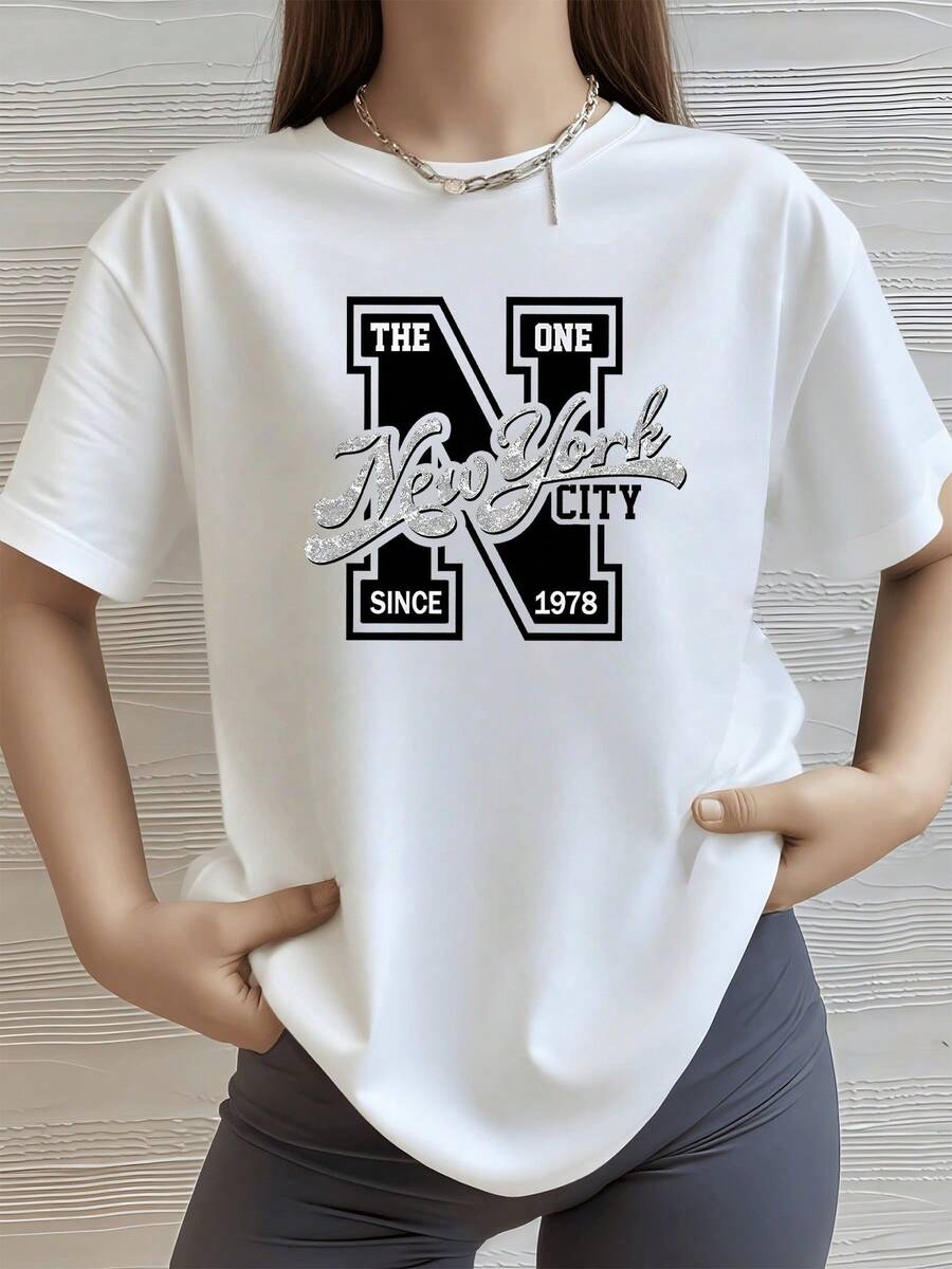 Letra grande N con brillo plateado que simboliza la energía moderna y el espíritu urbano de la ciudad de Nueva York representando confianza y libertad camisetas de mujer casual moderna cómoda para uso diario - Blanco - Ver 1