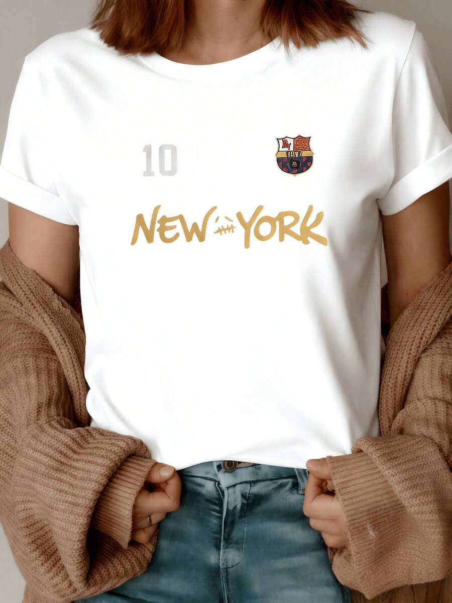 Bold Lettering Evoking The Urban Energy Of New York Alongside The Number 10 And A Shield Symbolizing Passion And Modern Identity In Perfect Harmony. Comfortable Casual Women's T-Shirt For Everyday Wear - 白色 - 查看 1