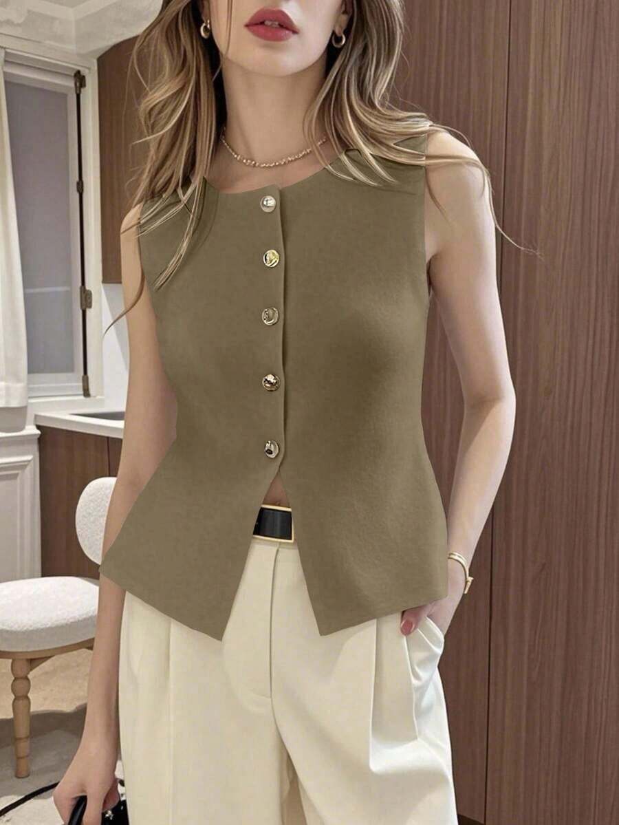 Knit Blouse – Round Neck, Front Buttons – Elegant And Minimalist Design – Perfect For Everyday Wear - 卡其色 - 查看 1