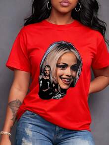 The Print Shows A Powerful Figure With Platinum Blonde Hair And Dark Roots, A Confident And Mischievous Smile, Its Tongue Playfully Peeking Out, Reflecting Charisma And Personal Authenticity. Women's 100% Cotton T-Shirt, Ideal For Your Unique Expression, Casual Short Sleeve. - 紅色 - 查看 7
