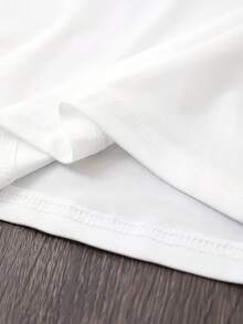 Camiseta Vintage para Mujer con Estampado "Último Día" - Top Casual de Cuello Redondo con Divertido Diseño de Avión de Papel, Mangas Cortas Adecuada para Verano y Primavera. - Blanco - Ver 6
