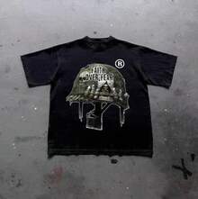 Camiseta de algodón con estampado gráfico "War Helmet Faith Over Fear", ropa estilo grunge y2k emo scene tapout goth amity afflietion, camiseta unisex. DELX - Blanco - Ver 3