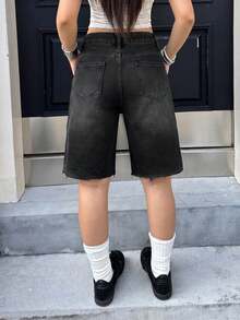 Women's Y2K Street Bermuda Shorts, Vintage Side Pockets, Frayed Wide Leg Denim Shorts, Comfortable Knee-Length Casual Vacation Denim Shorts Summer - Smoke Black - View 3