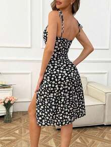 Vestido con estampado floral de margaritas, con tirantes de espagueti, fruncido y abertura alta, para vacaciones y salidas a la playa para mujeres - Negro 2 - Ver 2