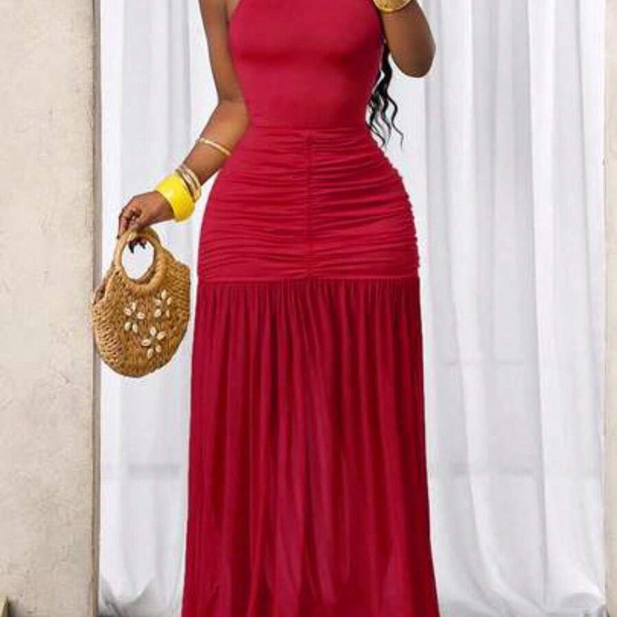BamGlam Women's Solid Color Pleated Dress With Halter Neck , Beach Vacation Outfits For Women , Vacation Outfits Women , Holiday Outfits For Women , Vacation , Holiday , Summer Holiday Outfits , Holiday Outfits , Vacation Outfits For Women Beach Vacation Outfits For Women , Summer , Summer Clothes , Summer Outfits For Women , Summer Outfits , Summer Outfit For Women - Rojo - Ver 1