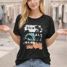 Women's Plus Size Graphic T-Shirt With Sun, Salt And Sand Print, Loose Fit Short Sleeve Cotton T-Shirt, Casual Summer Vacation Top, Vintage Palm Tree Print, Relaxed Crew Neck T-Shirt For Beach Outfits, Suitable For Spring, Summer And Autumn - 黑色 - 查看 7