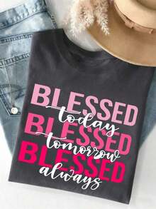 Women's Short-Sleeved, Loose-Fitting T-Shirt With A Round Neck And Cute, Casual Print, Perfect For Vacations And Everyday Wear. New Summer Set For Women With A Blessed Print, A Casual Summer Outfit. - 深灰色 - 查看 2