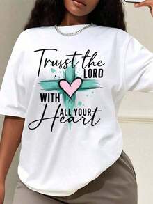 Modern MinimalistCamiseta de estilo oversize para mujer, con diseño inspirador de cruz y corazón, versículo bíblico "Confía en el Señor con todo tu corazón", camiseta oversize para mujer, perfecta para fiestas navideñas o como regalo, suave y cómoda. casual de uso diario - Blanco - Ver 1