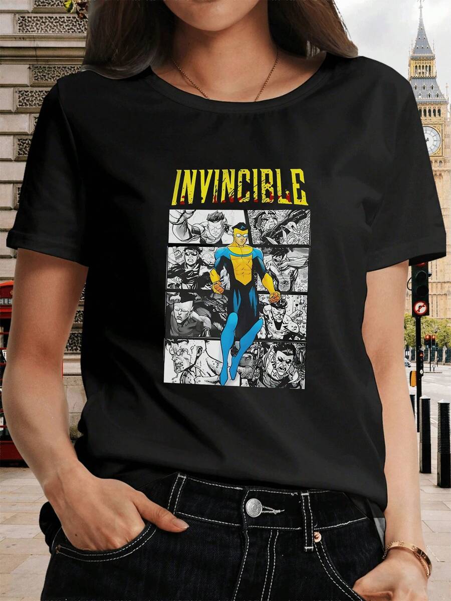 Superhéroe en cómic mostrando fuerza y valentía frente al caos en vi?etas llenas de energía y determinación camiseta para mujer 100% algodón cómoda y moderna - Negro - Ver 1