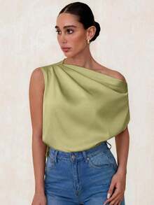 Blusa de mujer con hombro asimétrico con volantes de satén, elegante y casual para fiesta, ir al trabajo y uso diario, estilo francés de primavera/verano con un solo hombro descubierto - Verde Oliva - Ver 4