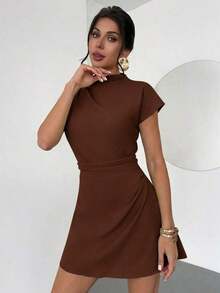 Vestido mini de línea A con cintura fruncida de unicolor, estilo de oficina para el verano - Cafetería - Ver 4