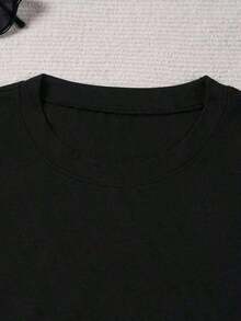 Soft 100% Cotton T-Shirt, 100% Pure Cotton, New Summer Style, Vintage Women's T-Shirt With 'Lilith' Letter Print, Lightweight, Breathable, Crew Neck, Machine Washable, Perfect Choice For Women's Spring-Summer 2026 Fashion. A Gift For Family, Siblings, Friends, Parents, Or Teachers. Breathable Cotton T-Shirt, Goes With Everything. - 黑色 - 查看 3