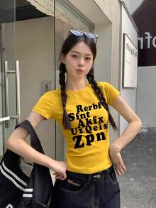 女款黑色字母印花短袖T恤，夏季性感修身短版上衣，休閒黃色 - 黃色 - 查看 2