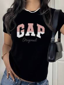 Letras grandes en tono rosado y blanco que representan fuerza y confianza femenina acompañadas del texto original con estilo juvenil y moderno camiseta de mujer casual cómoda para diario - Negro - Ver 8