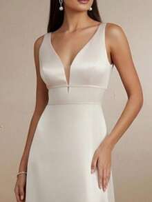 Vestido primavera 2026, elegante liso con abertura, vestido tirantes estilo francés - Blanco - Ver 2