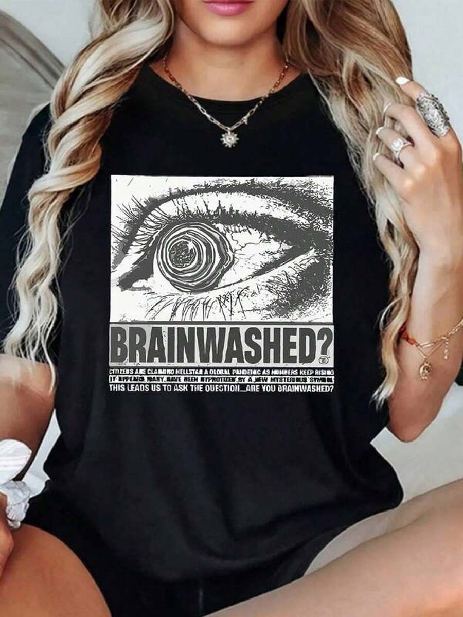 Ojo hipnótico que representa la mente cuestionando la manipulación global y la búsqueda de verdad interior en tiempos de confusión camiseta de mujer 100% algodón