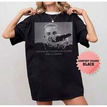 Camiseta Vintage  de Bieber Live DAISIES, Camiseta de Música Retro, Camiseta de la Gira 2026 - Negro - Ver 1