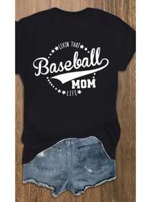 [Estampado Doble en Frente y Detrás]Camiseta de Mujer "Baseball Mom" - Estampado de doble cara, regalo para el Día de la Madre, top de manga corta con cuello redondo suave, ropa deportiva casual de verano para el día a día, camiseta estampada cómoda y bien ajustada. |   Accesorios para Mamá de Jugadora de Béisbol - Básicos y Versátiles - Negro - Ver 2