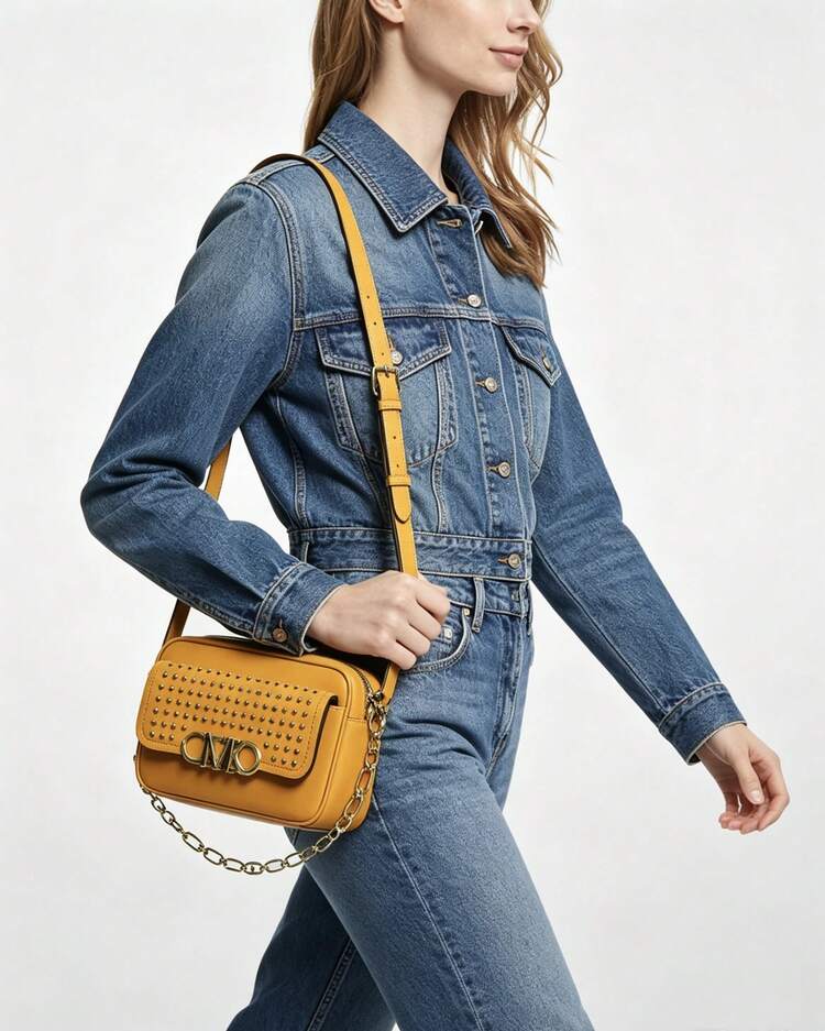 Michael Kors Bolsa transversal feminina Zippy da MK Parker, com