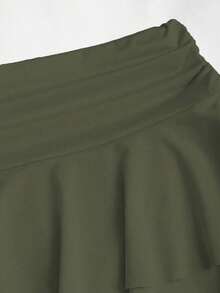 Conjunto de top de tirantes y minifalda plisada y con decoración de flores metálicas para mujer, ideal para el verano - Verde militar - Ver 8