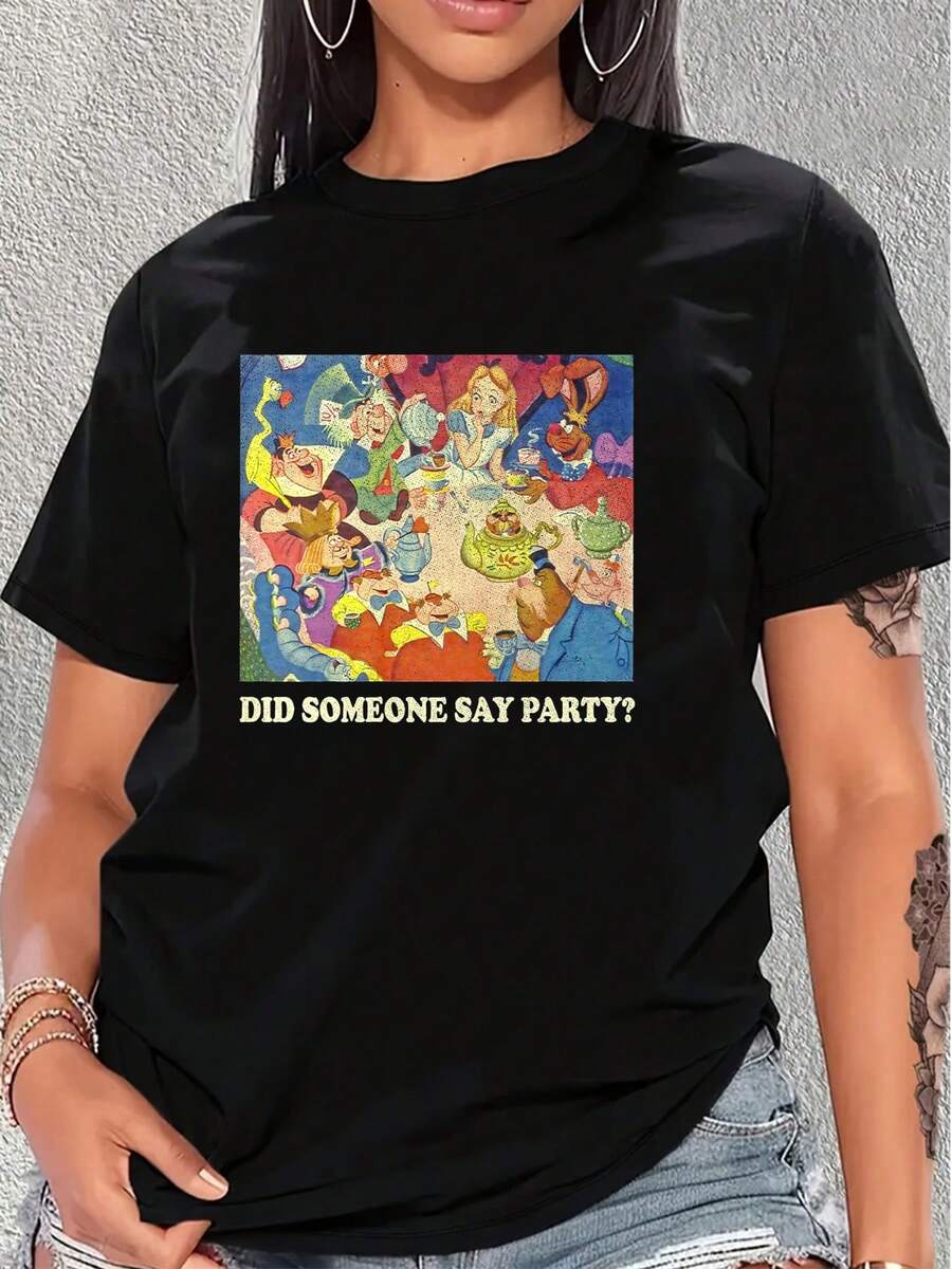 Fiesta alegre con personajes fantásticos celebrando una divertida merienda que transmite energía positiva y espíritu festivo camiseta de mujer de tacto suave ideal para uso diario - Negro - Ver 1