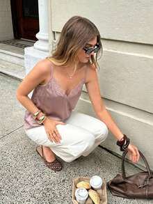 Top de tirantes de estilo minimalista casual con estampado de lunares blancos sobre fondo negro, con aplicaciones de encaje, versátil y retro, adecuado para primavera/verano - Rosa vieja - Ver 6