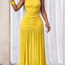 BamGlam Women's Solid Color Pleated Dress With Halter Neck , Beach Vacation Outfits For Women , Vacation Outfits Women  , Holiday Outfits For Women  , Vacation  , Holiday  , Summer Holiday Outfits , Holiday Outfits  , Vacation Outfits For Women Beach Vacation Outfits For Women , Summer , Summer Clothes  , Summer Outfits For Women , Summer Outfits ,  Summer Outfit For Women - Amarillo - Ver 5