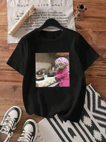 Women's Plus Size T-Shirt With A Fun Chef Cat Graphic, Casual Summer Top, Suitable For Everyday Wear, Going Out, Parties, School, Music Festivals, Vacations, And Everyday Wear. It Can Be A Gift For Family, Boyfriend, Girlfriend, Or Friends. Summer Clothes For Girls In Black. - 黑色 - 查看 3