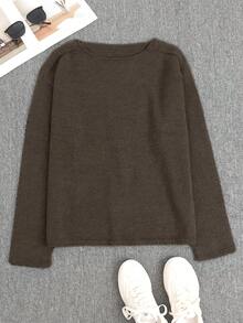 新品 - 女款秋冬圓領素色柔軟馬海毛落肩長袖針織毛衣。結合休閒時尚與溫柔優雅，寬鬆慵懶版型，適合日常通勤、秋冬日常穿搭、約會、返校及聖誕場合。 - 棕色 - 查看 3
