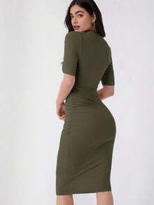 Vestido ajustado unicolor de cuello alto - Verde militar - Ver 1