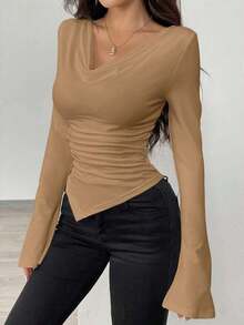 Women's Winter Sweater With A Plunging Neckline, Can Be Worn With An Asymmetrical Collar, Asymmetrical Hem, Knitted Top. - 卡其色 - 查看 3